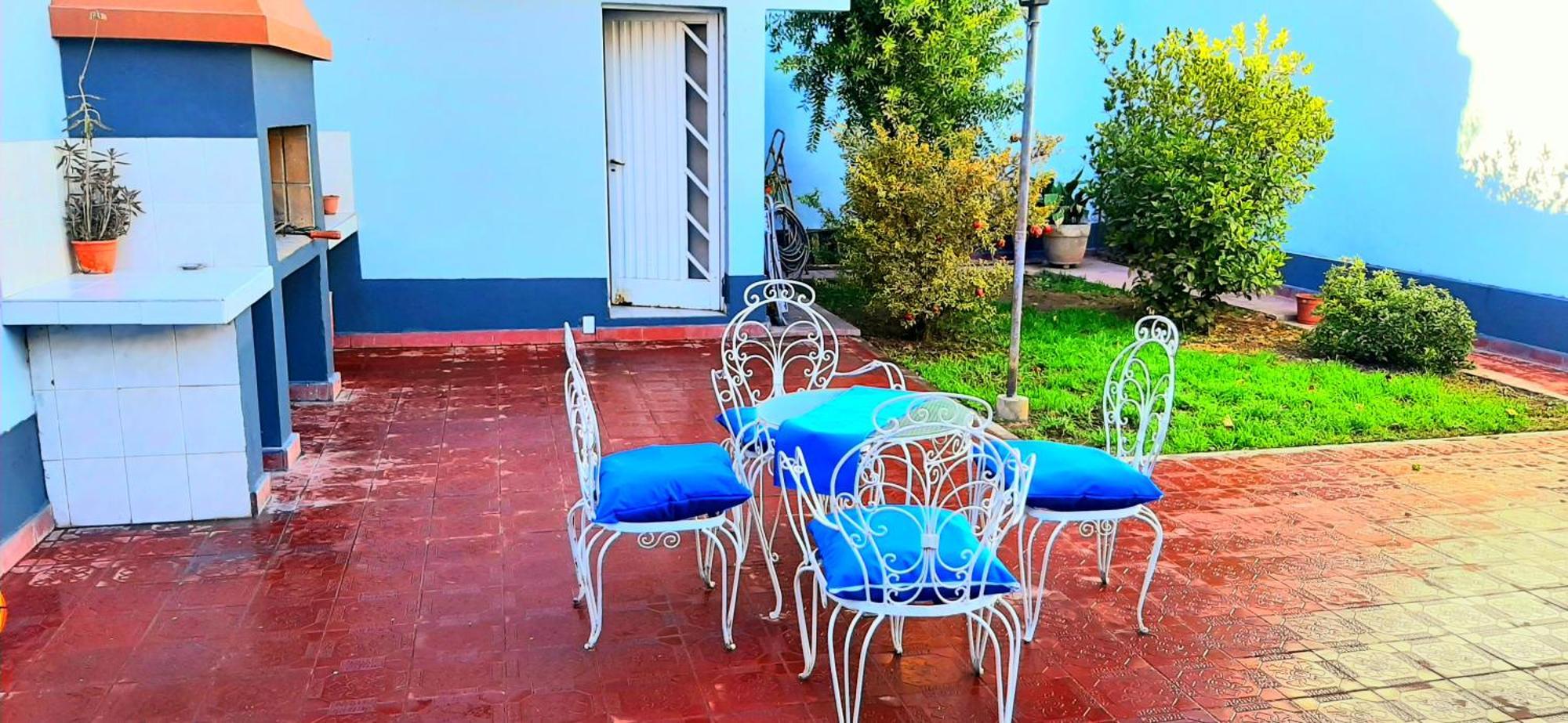 Casa Ideal Turistas En Mendoza, Ubicacion Perfecta, Patio Con Parrilla Y Parking Privado Gratis A 100 Mts Holiday home